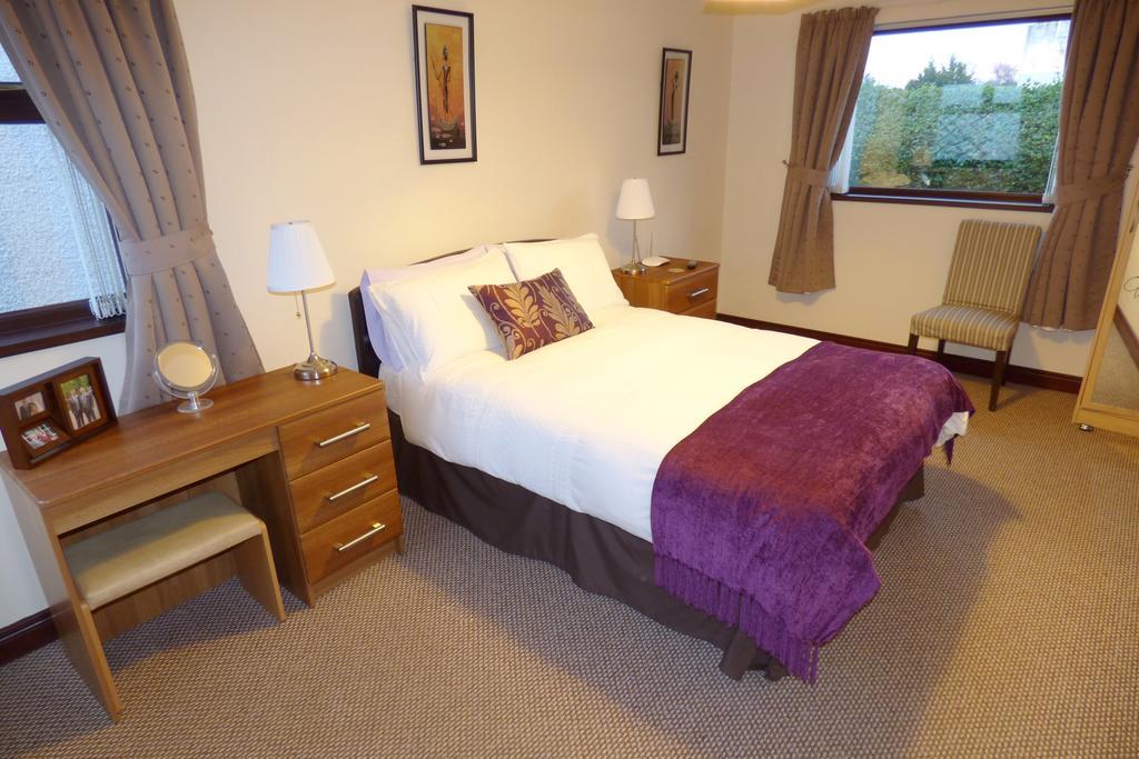 Ken-Mar House Bed And Breakfast Ballymoney Exteriör bild